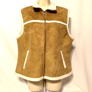 The French Shoppe Women’s Lined Vest Jacket Large